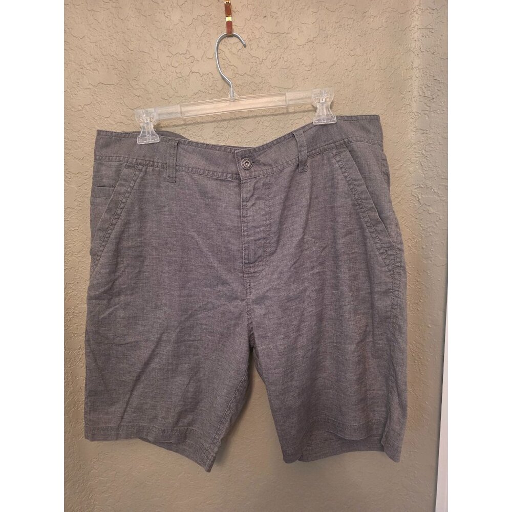 Prana Men's Gray Performance Lightweight Shorts size 35 Great Condition